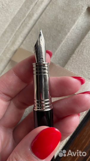 Перьевая ручка parker