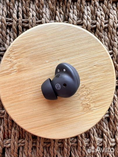 Правый наушник galaxy buds 2 pro