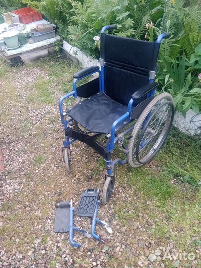Инвалидная коляска новая
