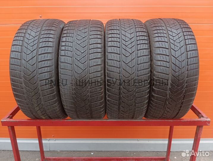 Pirelli Winter Sottozero 3 235/45 R18 98V