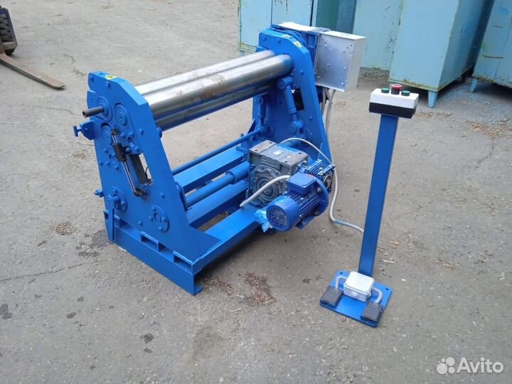 Вальцовочный станок для металла