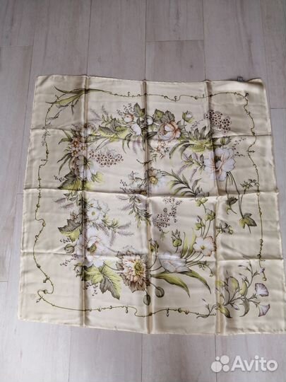 Павловопосадские платки шёлковые атласные