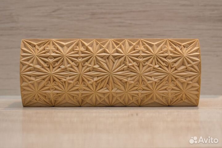 Резная шкатулка