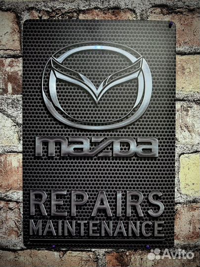Декор на стену Mazda Repairs