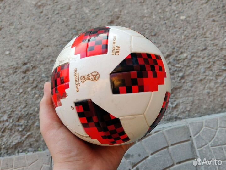 Футбольный мини мяч adidas