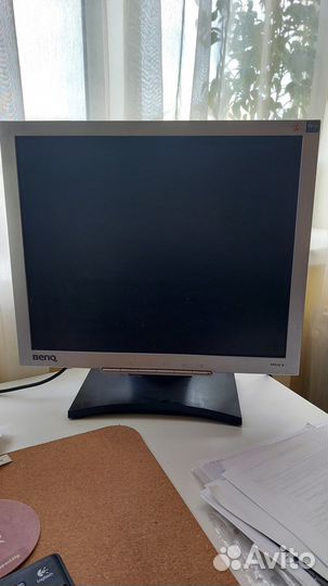 Монитор BenQ Q9T4 19