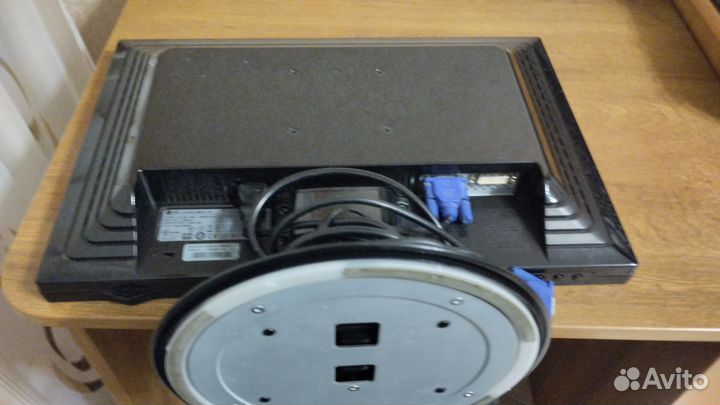 Монитор LG Flatron 19