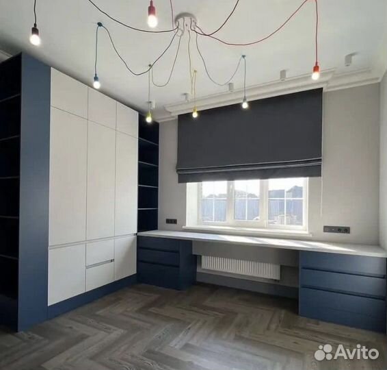 Рабочая зона у окна