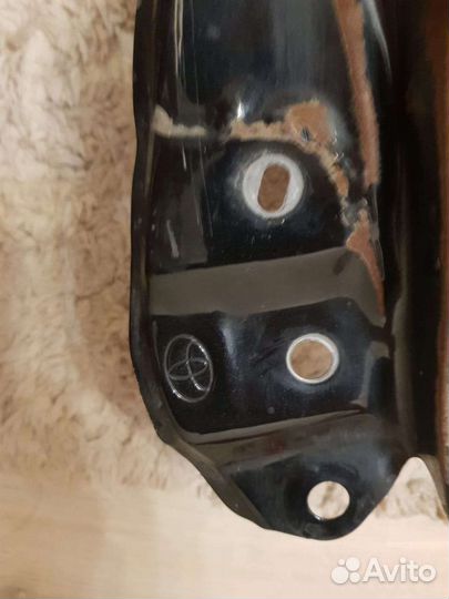 Toyota corolla 150 крыло