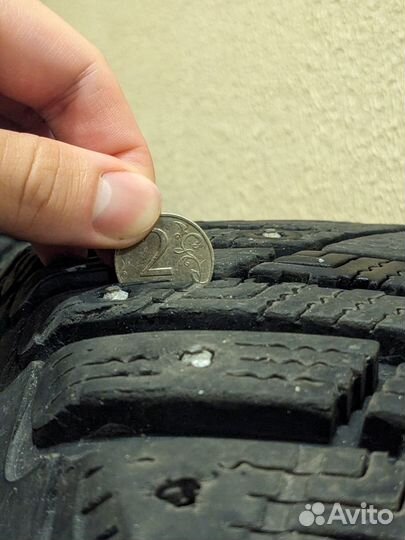 Goodyear Ultragrip Ice Arctic 215/65 R16 98T