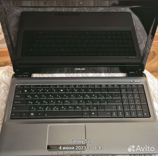 Ноутбук asus a52j