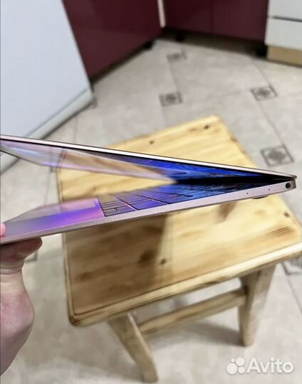 Macbook 12 Rose gold 512 GB как новый