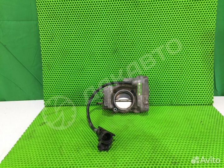 Заслонка дроссельная Mercedes-Benz E W124