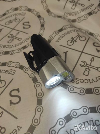 Фонарь для велосипеда/самоката