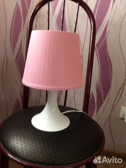 Светильник настольный с абажуром