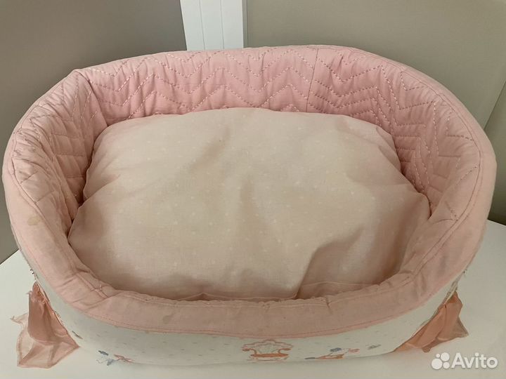 Лежанка для кошек, собак