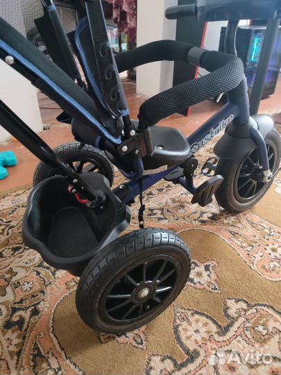 Детский велосипед с родительской ручкой бу