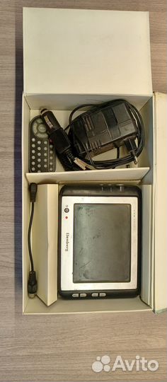 Переносной цветной телевизор Elenberg