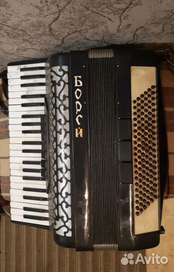 Аккордеон борей трехголосый