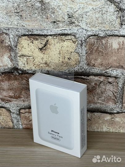 Беспроводная зарядка Battery Pack