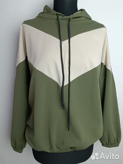 Кофта женск с капюшоном р50-54 Италия