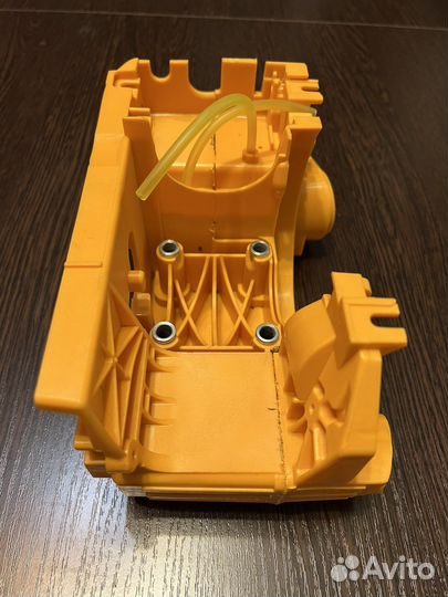 Корпус Partner 350 352 370 420 бензопила картер