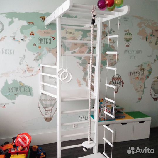 Спортивная шведская стенка из дерева