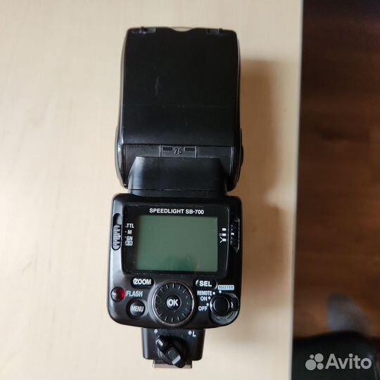 Вспышка nikon sb 700