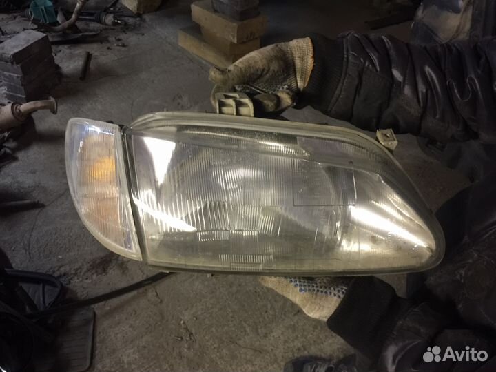 Фары Рено сценик 1