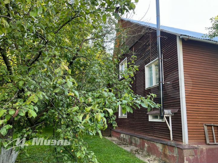 Дача 181,1 м² на участке 6 сот.