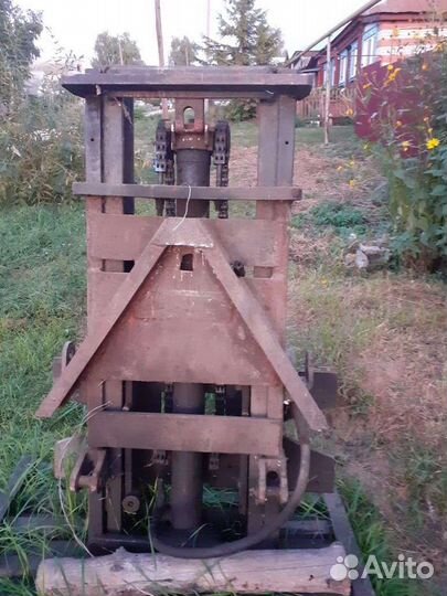 Навесные вилы погрузчика