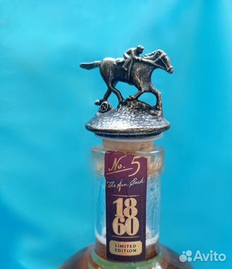 Винтажная пробка для бутылки