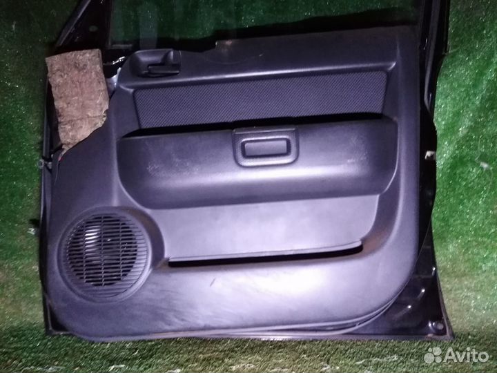 Дверь передняя правая Toyota bB NCP30 Пустая