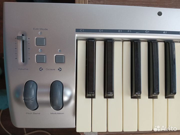 Midi клавиатура M-audio KeyRig 49