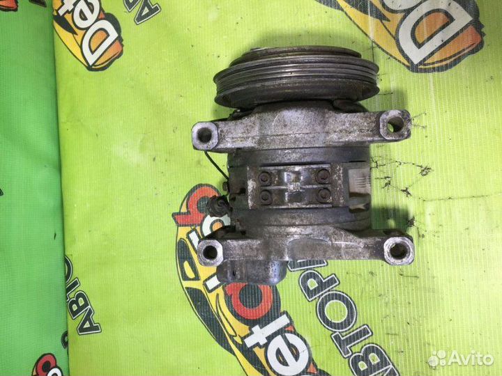 Компрессор кондиционера Nissan Pulsar (N15) V