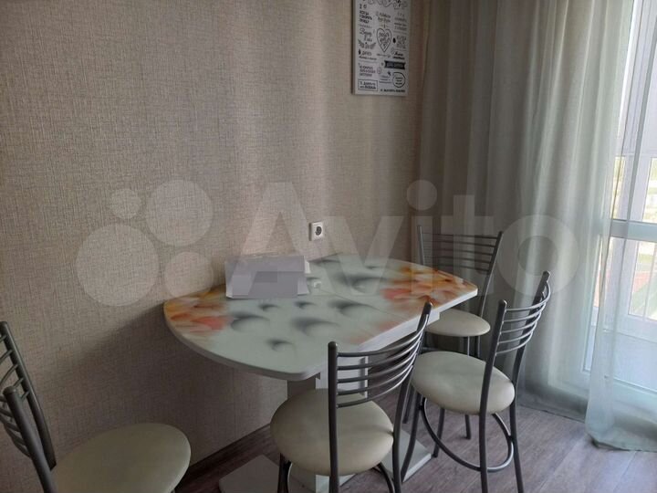 2-к. квартира, 58 м², 6/16 эт.