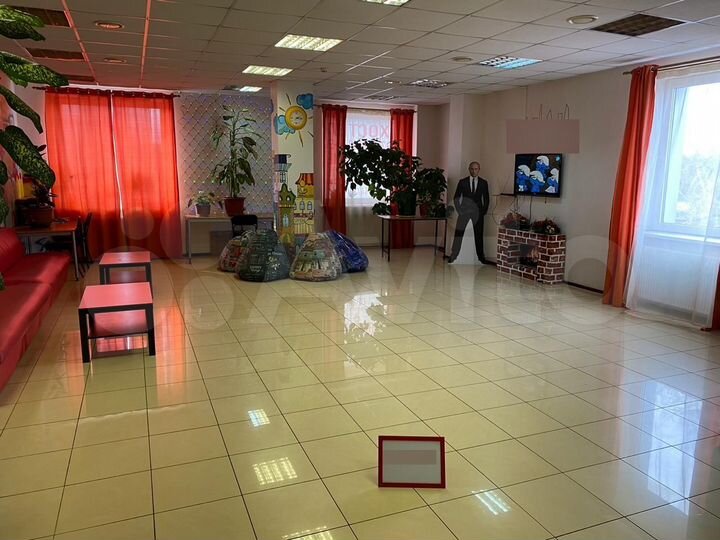 Комната 26 м² в > 9-к., 4/5 эт.