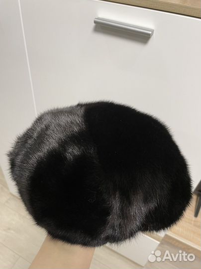 Берет женский норковый