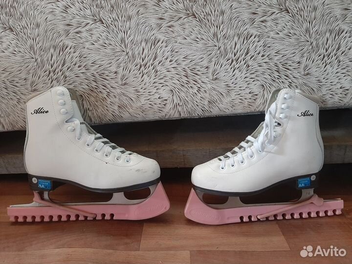 Коньки детские. Фигурное катание