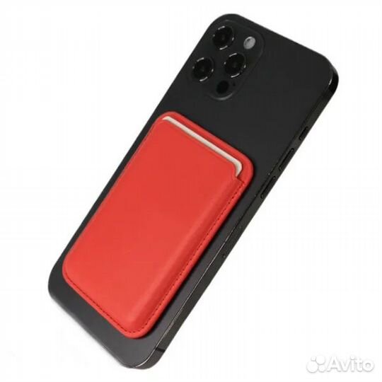 Картхолдер на магните MagSafe красный