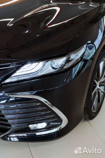 Toyota Camry 2.5 AT, 2023