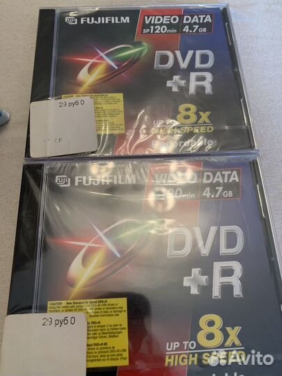 Диски чистые DWD RW и DWD R 12 шт