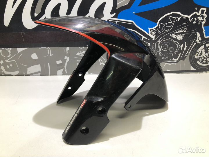 Переднее крыло Suzuki GSX-R 1000 K6 2006г