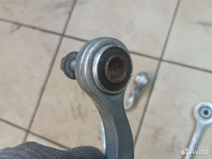 Тяга стабилизатора Audi q7