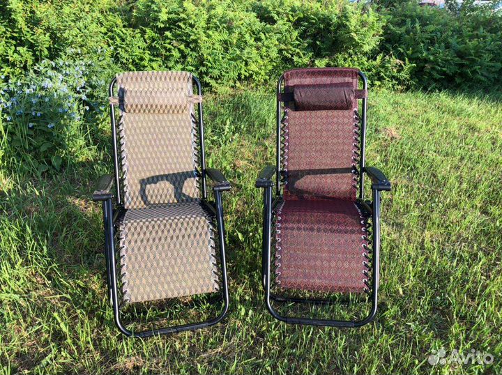 Шезлонг пляжный