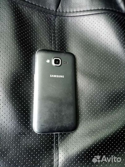 Телефон Samsung galaxy j2
