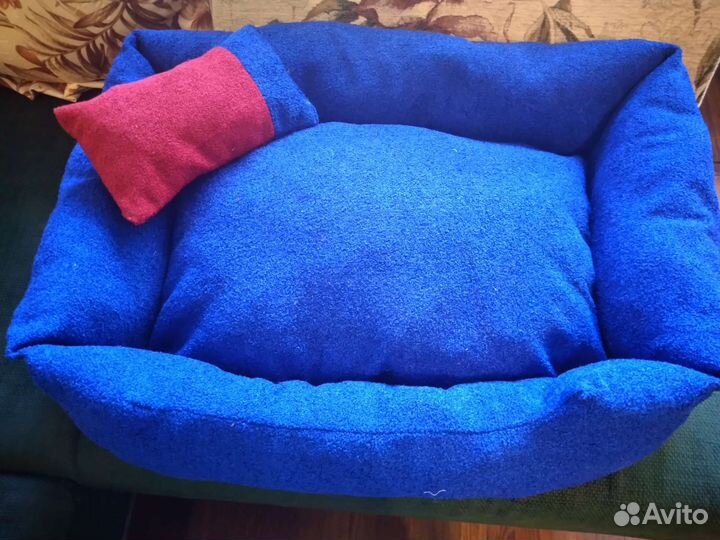 Лежанка для собак и кошек