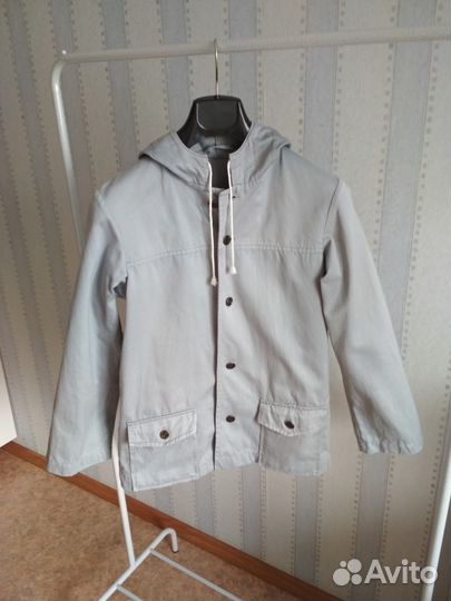 Куртка с капюшоном