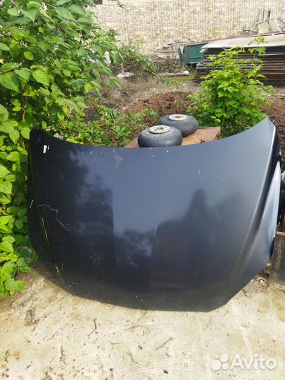 Продам капот от RAV 4