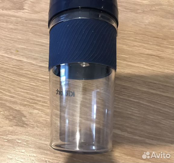 Портативный блендер Kitfort. Неисправен